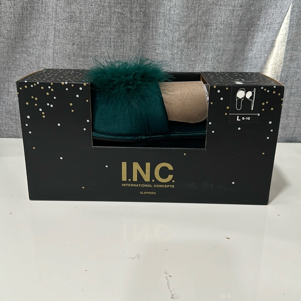 Women’s I.N.C  green satin Pom slide boxed slippers. L 9-10.  NWT.